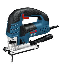 Priamočiara píla Bosch Professional GST 150 BCE 

