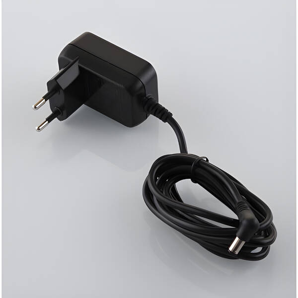 Nabíjací adaptér ETA 2218 00320 

