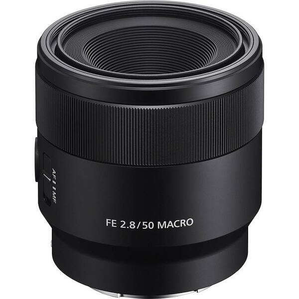 Objektív Sony SEL50M28 

