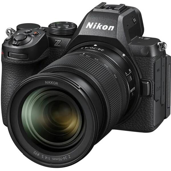 Digitálny fotoaparát Nikon Z 5II + 24-70 mm f/4 S čierny

