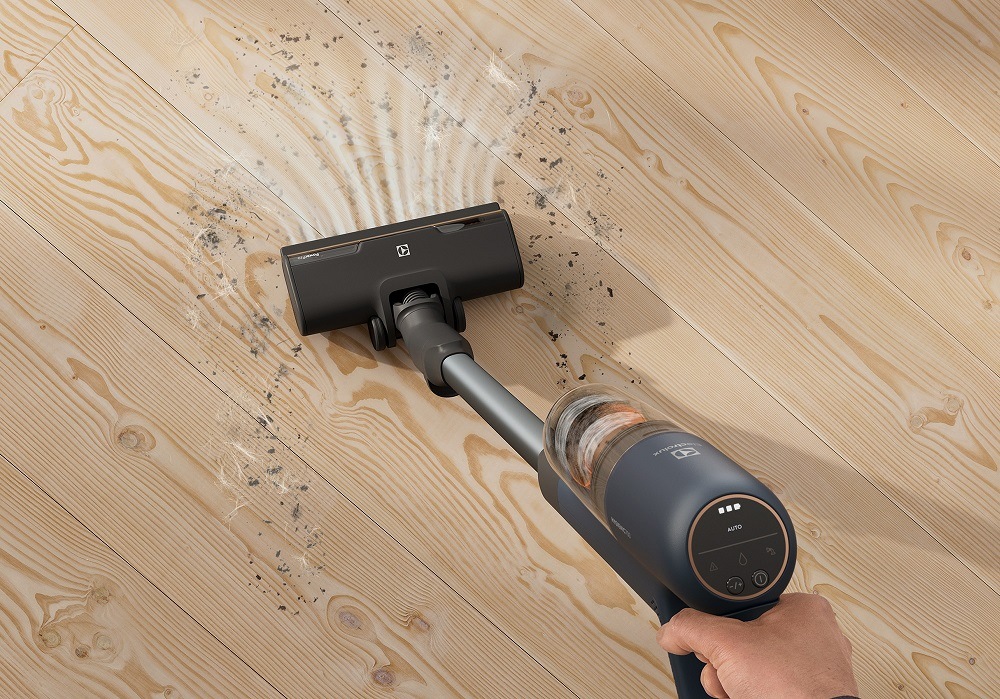 Tyčový vysávač Electrolux 700 WET EP71B14WET Tyčový vysávač Electrolux 700 WET EP71B14WET