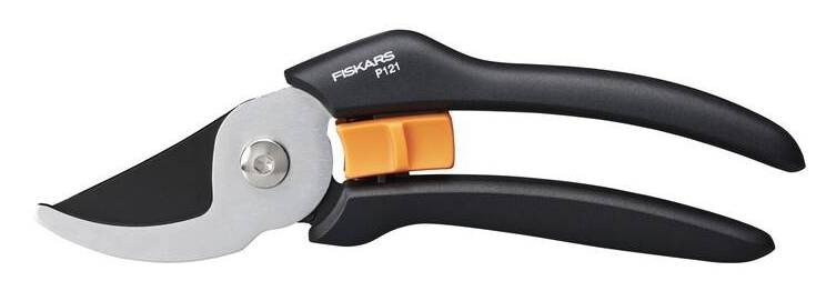 Nožnice záhradné Fiskars A000016655 Solid dvojčepeľové P121