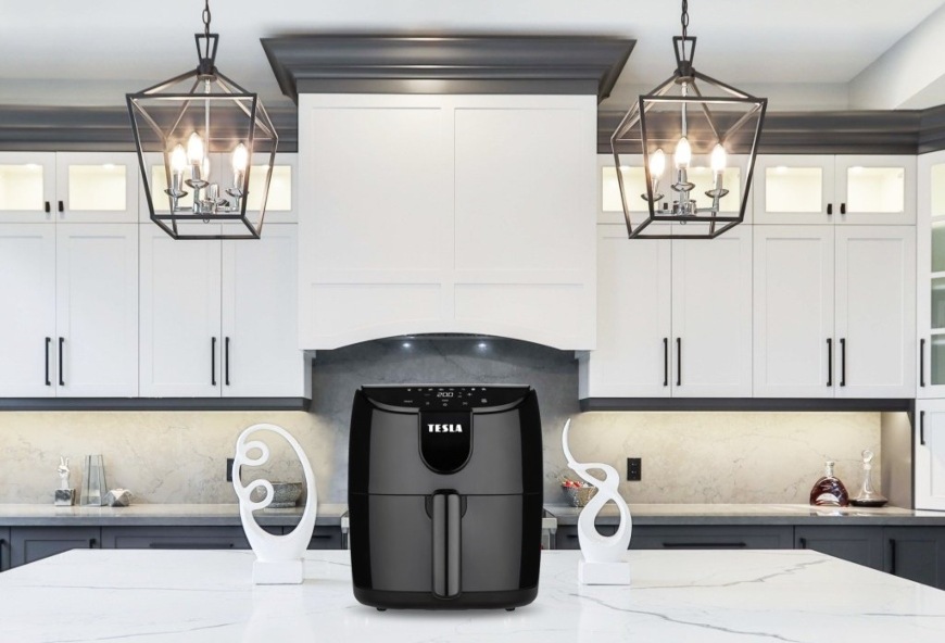 Fritéza teplovzdušná Tesla AirCook Q40 čierna Tesla AirCook Q40, čierna