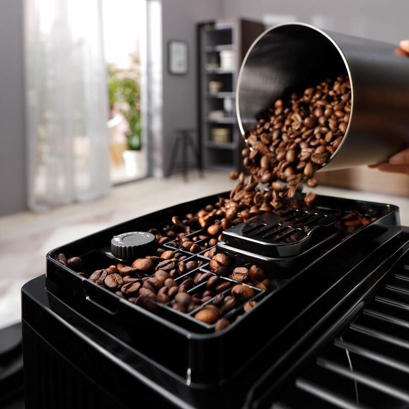 Automatický kávovar De'Longhi Magnifica Start ECAM 220.31.SB čierny/strieborný