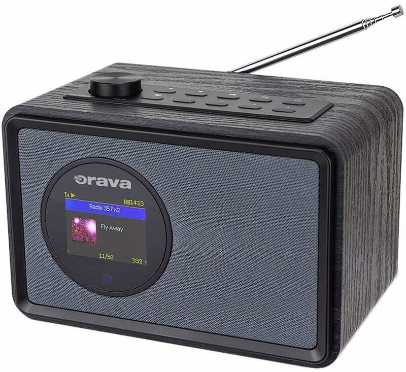 Internetové rádio Orava RR-30i s farebným displejom a teleskopickou anténou v čiernom prevedení