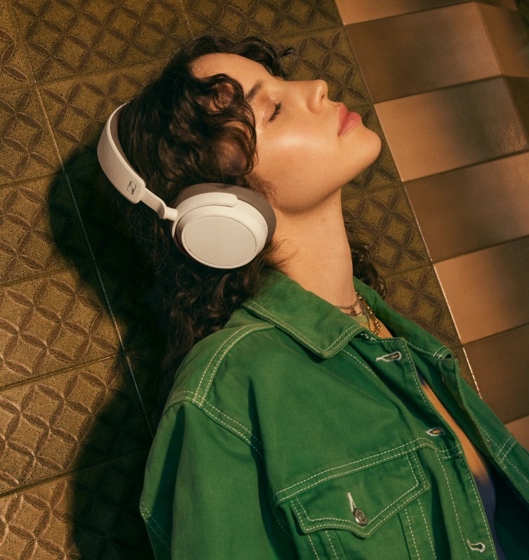 Slúchadlá Sennheiser Accentum Wireless Plus čierna Sennheiser ACCENTUM Wireless Plus