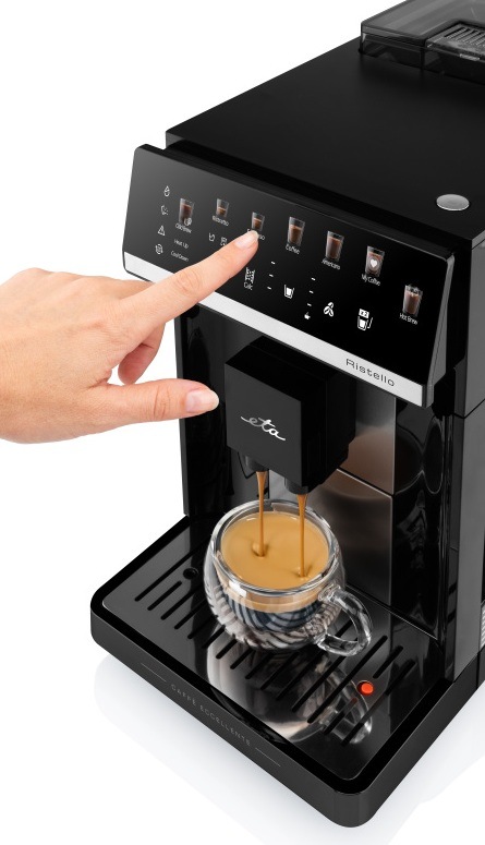 Automatický kávovar ETA Ristello 1173 90000 čierny Detail ovládania automatického kávovaru ETA Ristello 1173 90000 pomocou farebného dotykového panela