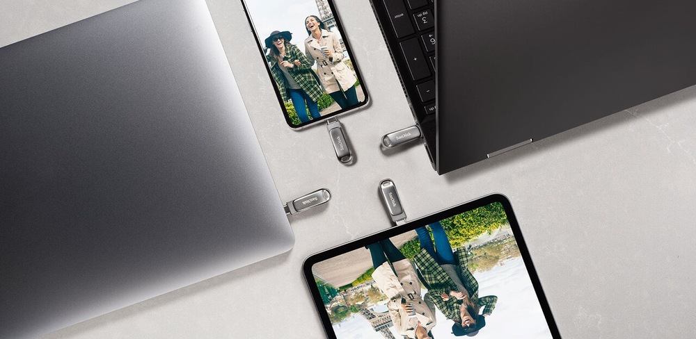 USB flashdisk SANDISK Ultra Dual Luxe 512GB USB/USB-C strieborný