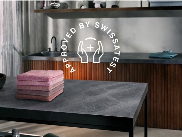 Práčka AEG ProSense™ 6000 LSR6E47DC, úzka, biela, program Hygiene