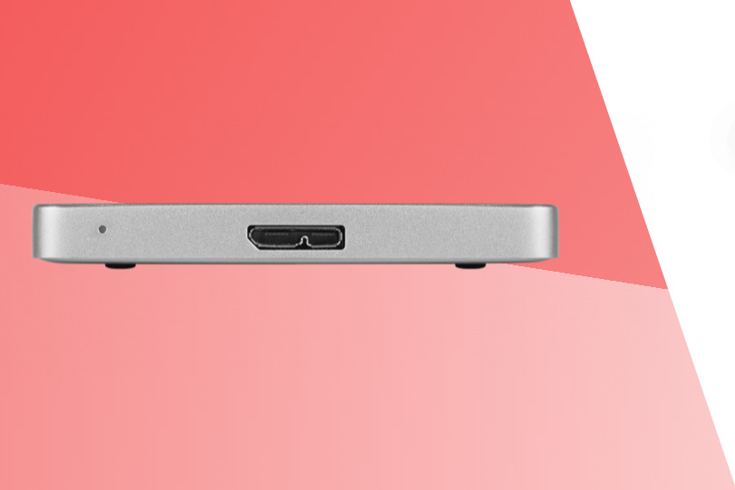 Externý pevný disk Verbatim Store 'n' Go ALU Slim 1TB USB 3.2 strieborný Externý pevný disk Verbatim Store 'n' Go ALU Slim 1TB USB 3.2 strieborný