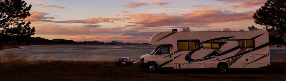 Navigačný systém GPS Garmin Camper 795 Live Traffic čierny