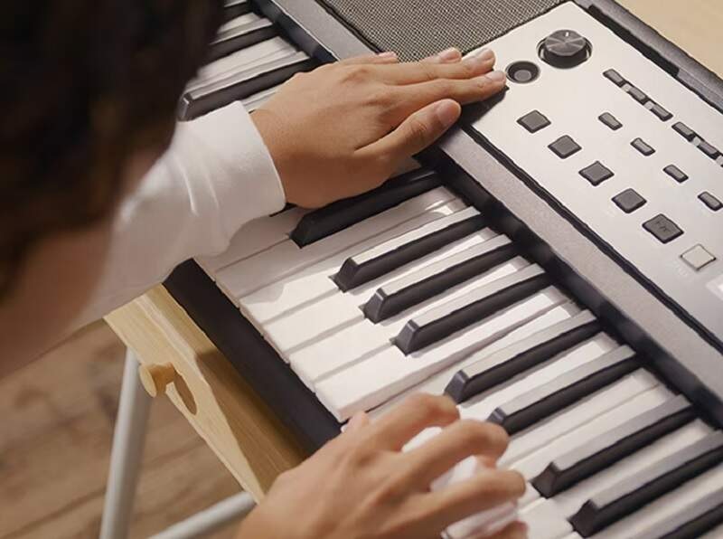 Elektronické klávesy Yamaha YPT-380 Elektronické klávesy Yamaha YPT-380