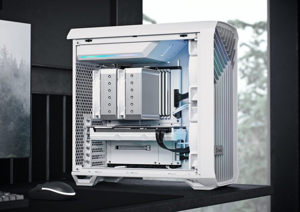 Case FRACTAL DESIGN Torrent Compact RGB Tempered Glass Light Tint čierna Fractal Design Torrent Compact RGB Tempered Glass Light Tint