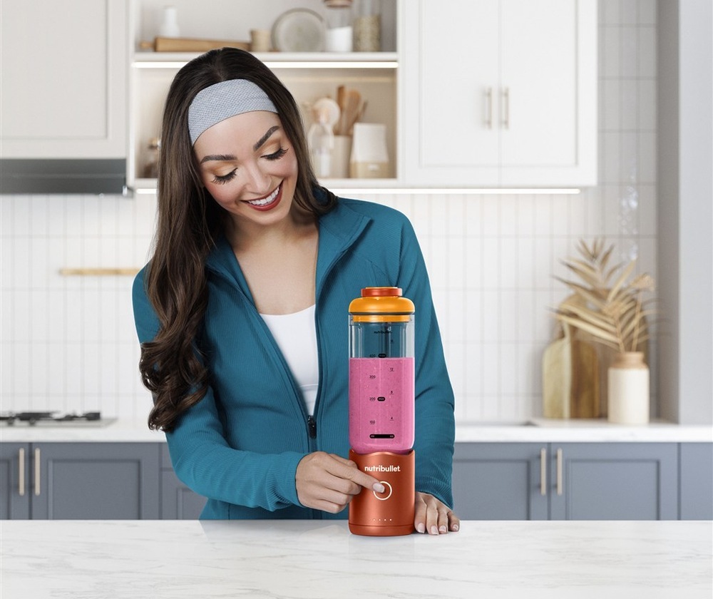 Stolný mixér Nutribullet Flex NBP013OR oranžový Príprava smoothie pomocou stolného mixéra Nutribullet Flex NBP013OR