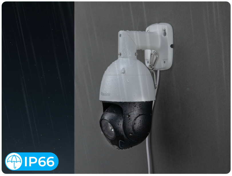 Reolink P850-A PoE inštalovaná vonku s ochranou IP66 proti dažďu a vlhkosti
