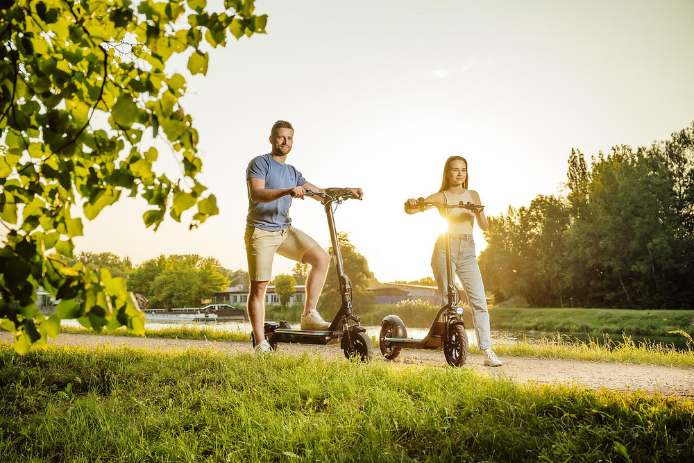 Elektrická kolobežka LAMAX eRacer SC50 Elektrická kolobežka LAMAX eRacer SC50