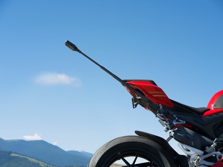 Selfie tyč DJI Osmo 1 m High-Strength Carbon Fiber Invisible Selfie Stick čierna Selfie tyč DJI Osmo 1 m High-Strength Carbon Fiber Invisible Selfie Stick