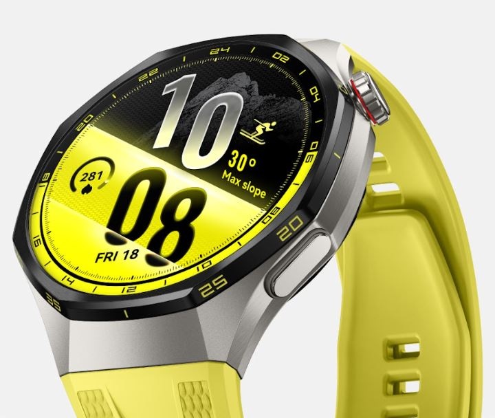Detail šikovných hodiniek Huawei Watch GT 7 Pro v žltom prevedení s výrazným športovým ciferníkom