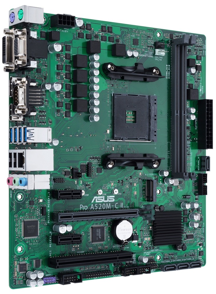 Základná doska Asus Pro A520M-C II/CSM Pohľad na základnú dosku. Vidíme aj bočné porty pre externé zariadenia. Sú tu aj zachytené všetky sloty pre inštaláciu komponentov.
