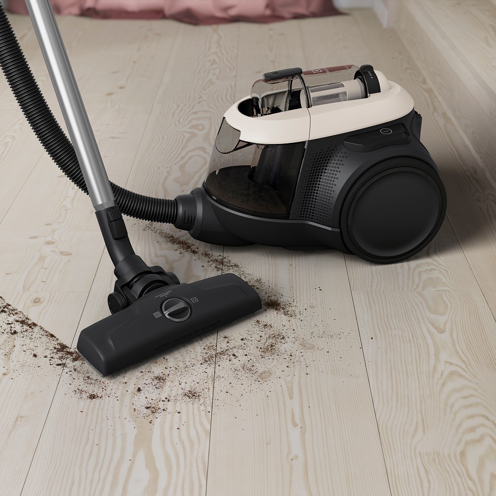Podlahový vysávač Electrolux 600 Hygienic EL61H4SW biely Designový