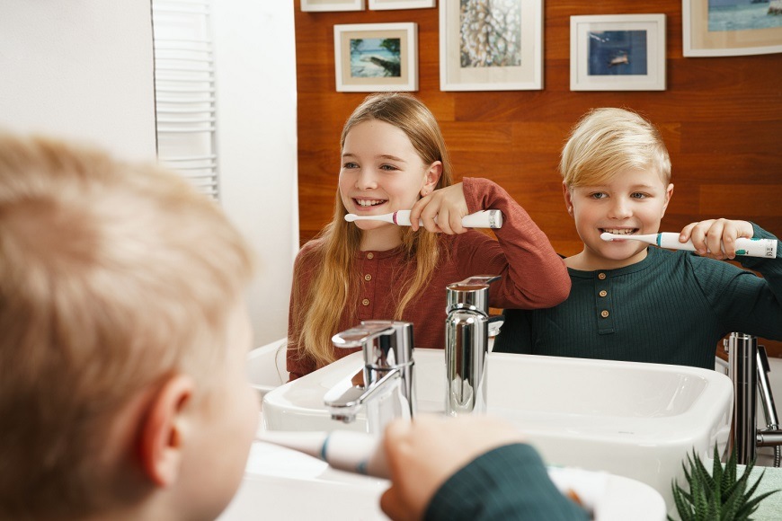 Zubná kefka ETA Sonetic Kids 0706 90010 ružová Zubná kefka ETA Sonetic Kids 0706 90010 ružová
