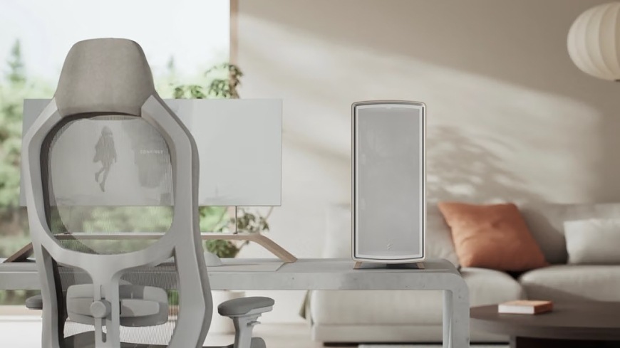 Case FRACTAL DESIGN Summit Chalk White TG Clear Tint biela Počítačová skriňa FRACTAL DESIGN Summit Chalk White TG Clear Tint na stole v elegantnom svetlom pracovnom priestore