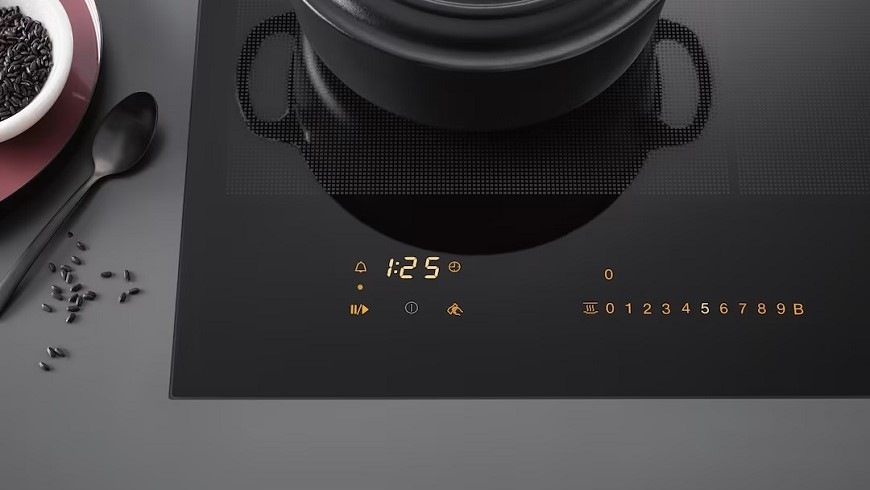 Indukčná varná doska Miele KM 7867-1 FL čierna Indukčná varná doska Miele KM 7867-1 FL čierna