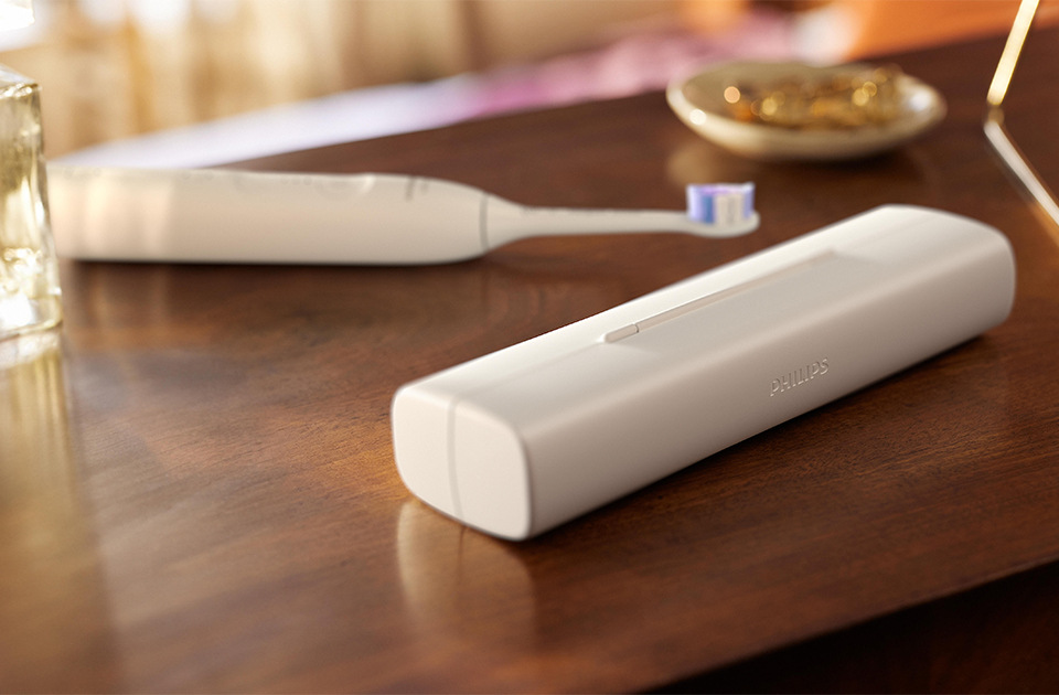 Zubná kefka Philips Sonicare 6100 HX7400/06 biela „Zubná