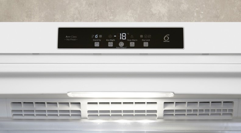 Mraznička Whirlpool UW8 F2C XBI N 2 nerez Mraznička Whirlpool UW8 F2C XBI N 2 nerez