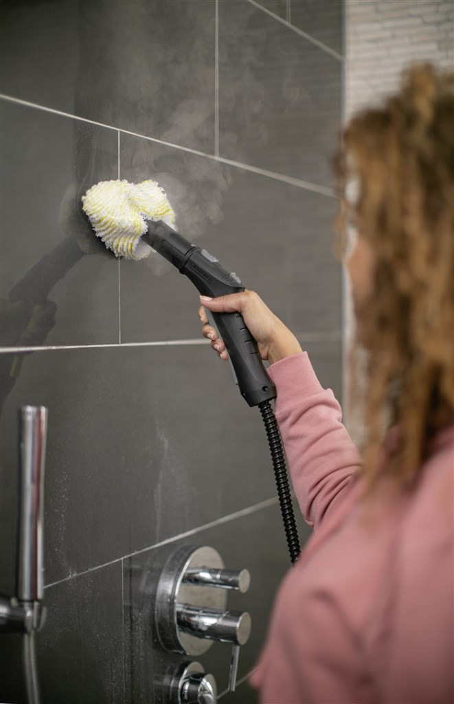 Parný čistič Kärcher SC 3 EasyFix biely Parný čistič Kärcher SC 3 EasyFix biely