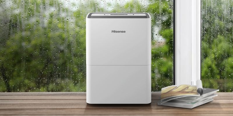 Odvlhčovač Hisense D12HW biely Odvlhčovač Hisense D12HW biely