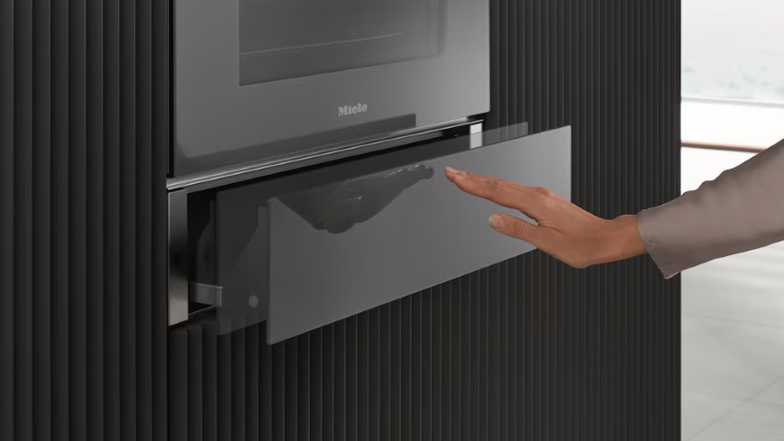 Ohrievacia zásuvka Miele ESW 7010 sivá farba Push2Open technológia otvárania Miele