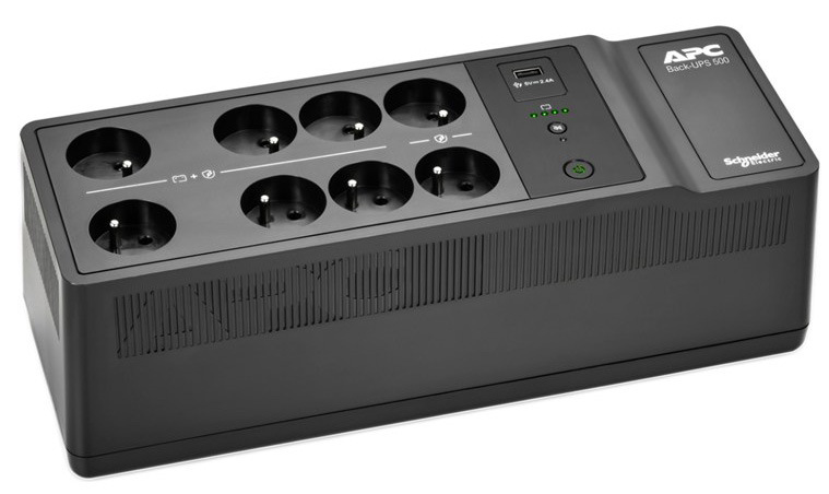 Záložný zdroj APC 500VA 8 French outlets s výkonom 300 W, čierna farba