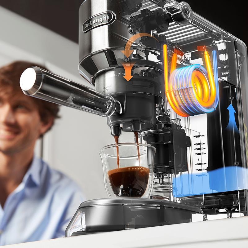 Pákový kávovar De'Longhi DEDICA EC 685.W biely Espresso De'Longhi DEDICA EC 685.W biele