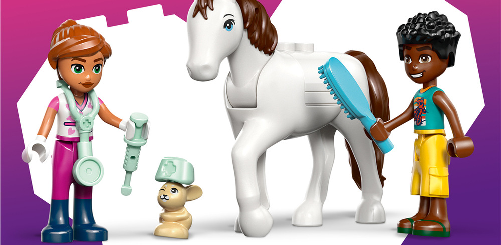 Stavebnica LEGO® Friends 42696 Veterinárna klinika so zvieratkami Stavbu kliniky zo 141 dielikov uľahčí deťom aplikácie LEGO Builder s interaktívnym 3D návodom.