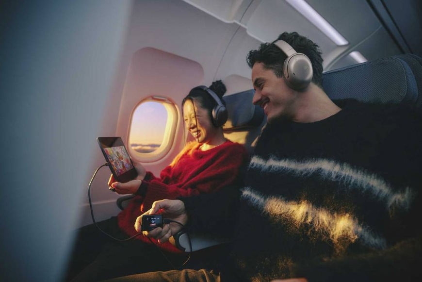 Slúchadlá JBL Tour One M3 Smart TX čierna JBL Tour One M3 Smart TX, čierna