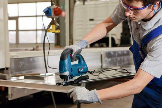 Priamočiara píla Bosch Professional GST 90 BE Píla priamočiara Bosch GST 90 BE