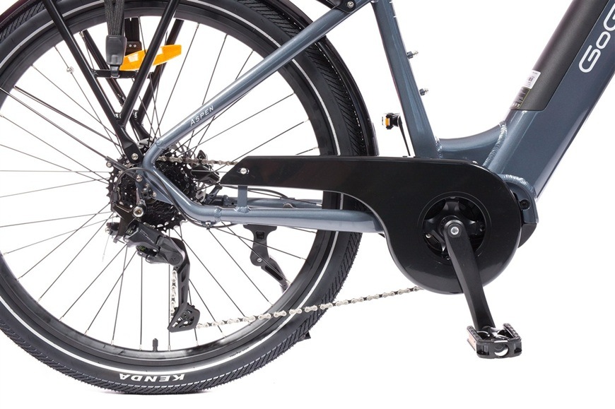 Elektrobicykel GoGEN Aspen MX 720 27,5" 18" 2026 čierne/sivé Detail obrázku elektrobicykla.