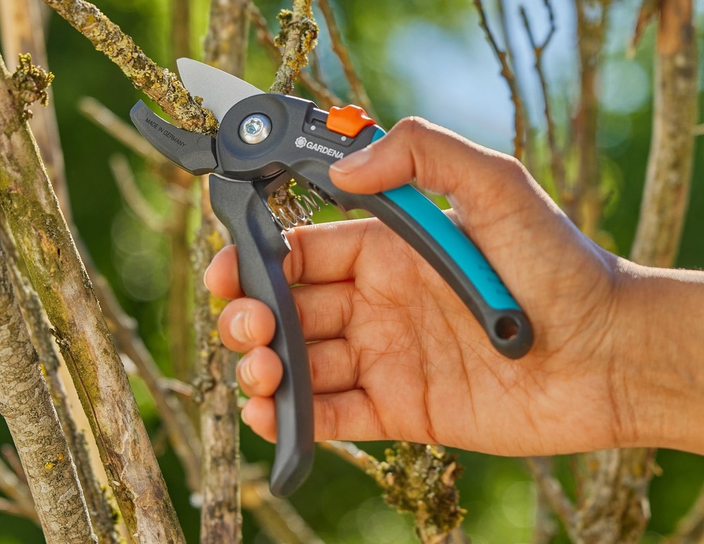 Nožnice záhradné Gardena PremiumCut Nůžky zahradní Gardena PremiumCut