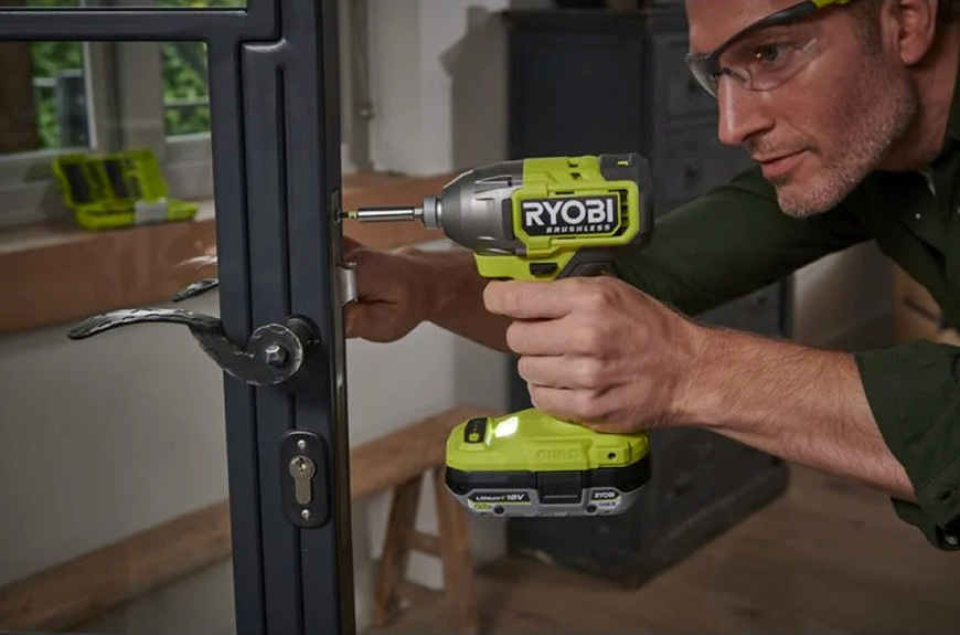 Rázový skrutkovač Ryobi ONE+ RID18BL-0 (bez baterie) Rázový skrutkovač Ryobi RID18BL-0 (bez batérie)