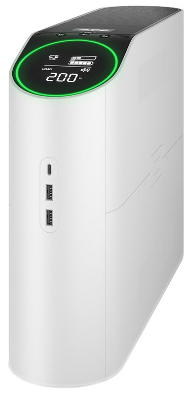 Na obrázku je záložný zdroj (UPS) APC Pro 2200VA pre Gaming, 230V, Pure Sinewave, LCD, Schuko White. Má tvar vysokej čiernej veže so zaoblenými hranami, pripomína moderné herné príslušenstvo. Hore na čelnej strane je okrúhly displej s číslami a ikonami, okolo ktorého svieti zelený kruh. Na prednej strane pod displejom sú porty na nabíjanie, vrátane USB-C a dvoch USB-A. Pravý bok má nenápadné ovládacie prvky a výrezy, celkovo pôsobí zariadenie ako elegantná, minimalistická biela skriňa.