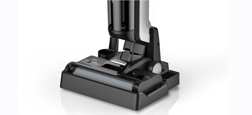 Viacúčelový vysávač Beko Wet&Dry VRW80318VB čierny/biely Detail obrázku vysávača v dokovacej stanici.