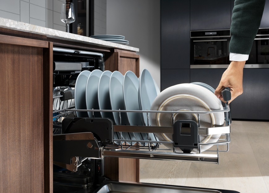 Umývačka riadu Electrolux Série 900 EEC87400W Umývačka riadu Electrolux Série 900 EEC87400W