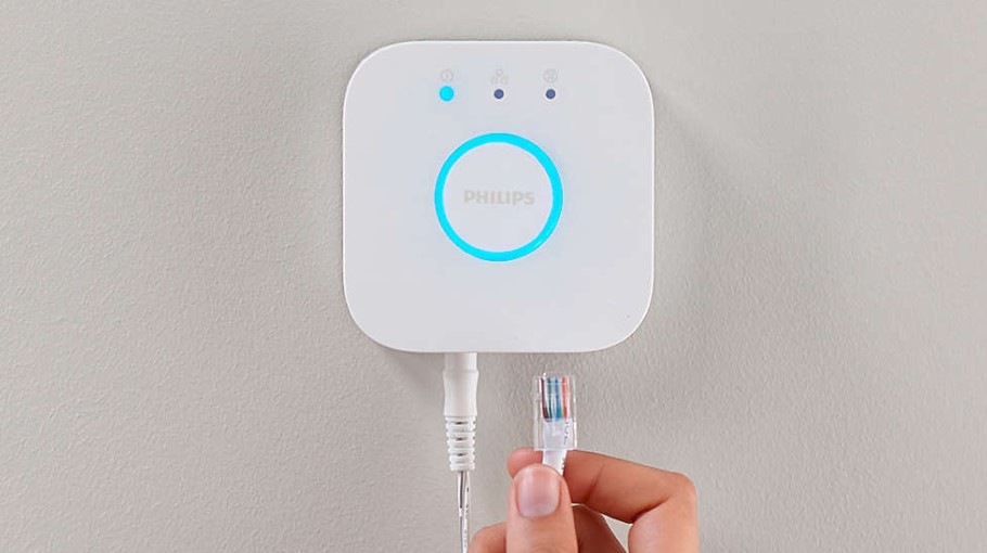 Ovládač Philips Hue Bridge 2.0 biele