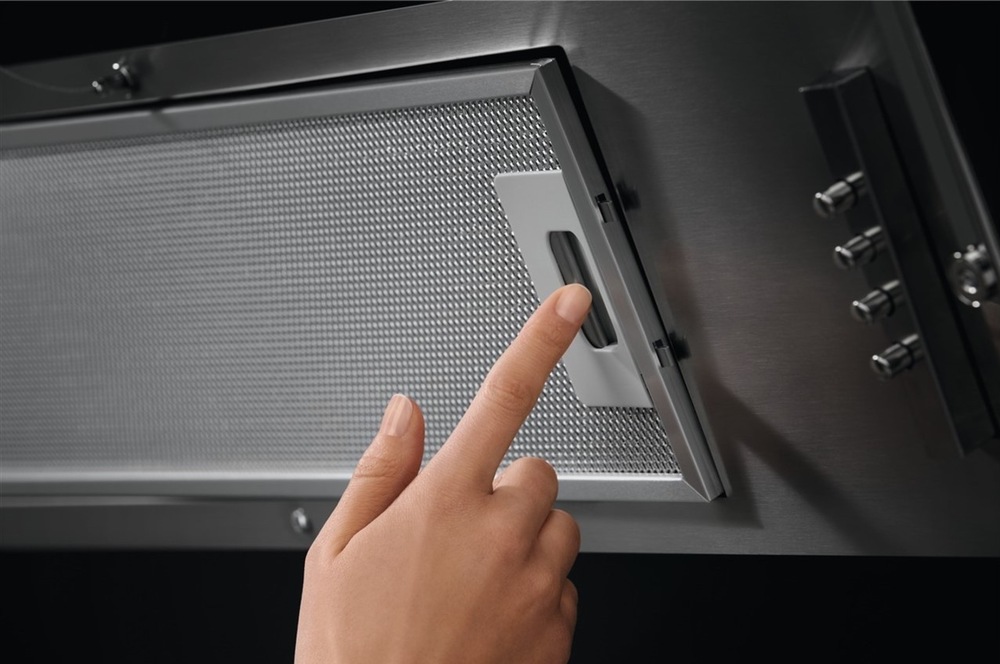 Odsávač pár Electrolux LFV316K čierny