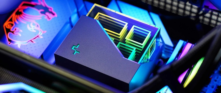 Vodný chladič DeepCool LT520 biely Vodný chladič DeepCool LT520 biely