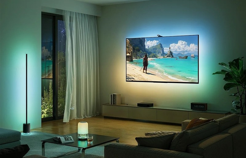 Obývačka nasvietenia pomocou pásky Govee TV Backlight 3 Pro 55–65" RGBIC a ďalších kompatibilných svetiel