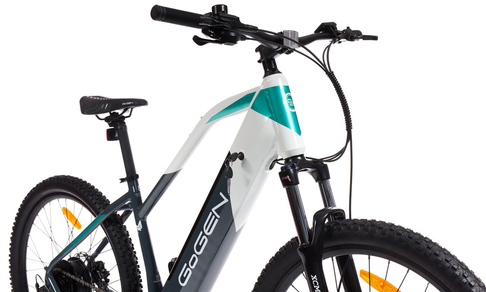Elektrobicykel GoGEN Velora HD 720 27,5" 18" 2026 sivé/biele/tyrkysové Batéria 720 Wh ponúkne dojazd až 170 km a slobodu bez obáv z vybitia počas jazdy.