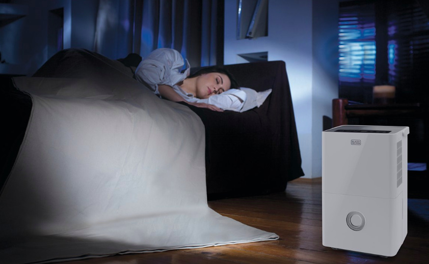 Čistička vzduchu a odvlhčovač Black+Decker BXDH20E