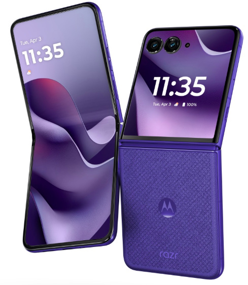 Mobilný telefón Motorola Razr 70 Ultra 5G 16 GB / 512 GB modrý Otvorený a zatvorený Motorola Razr 70 Ultra 5G s hlavným a vonkajším AMOLED displejom